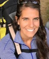 Photo Alexa Visco while hiking