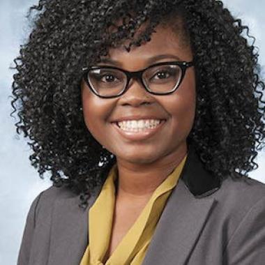 Headshot Amara Heard, MD